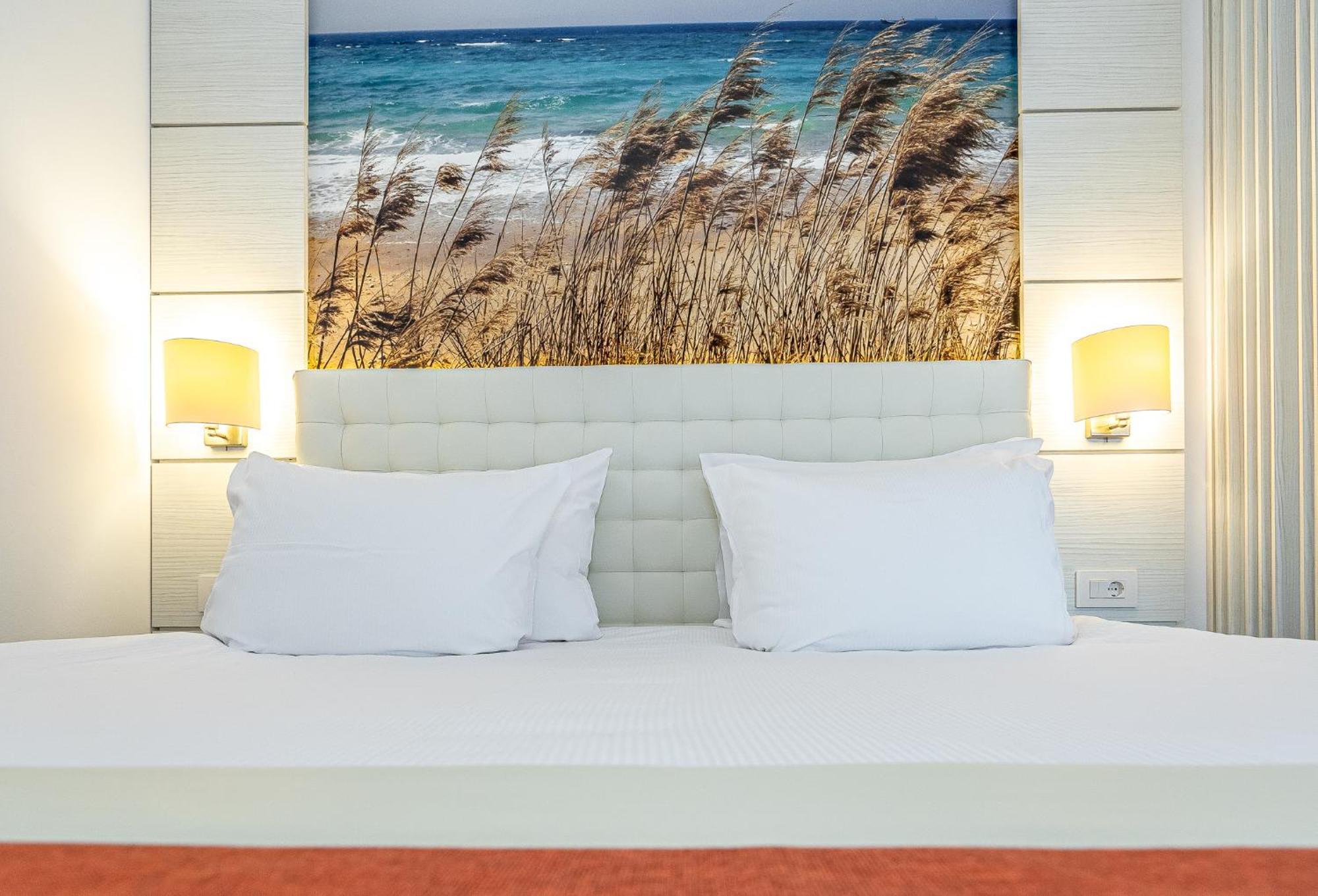 Mera Brise Mangalia Quarto foto